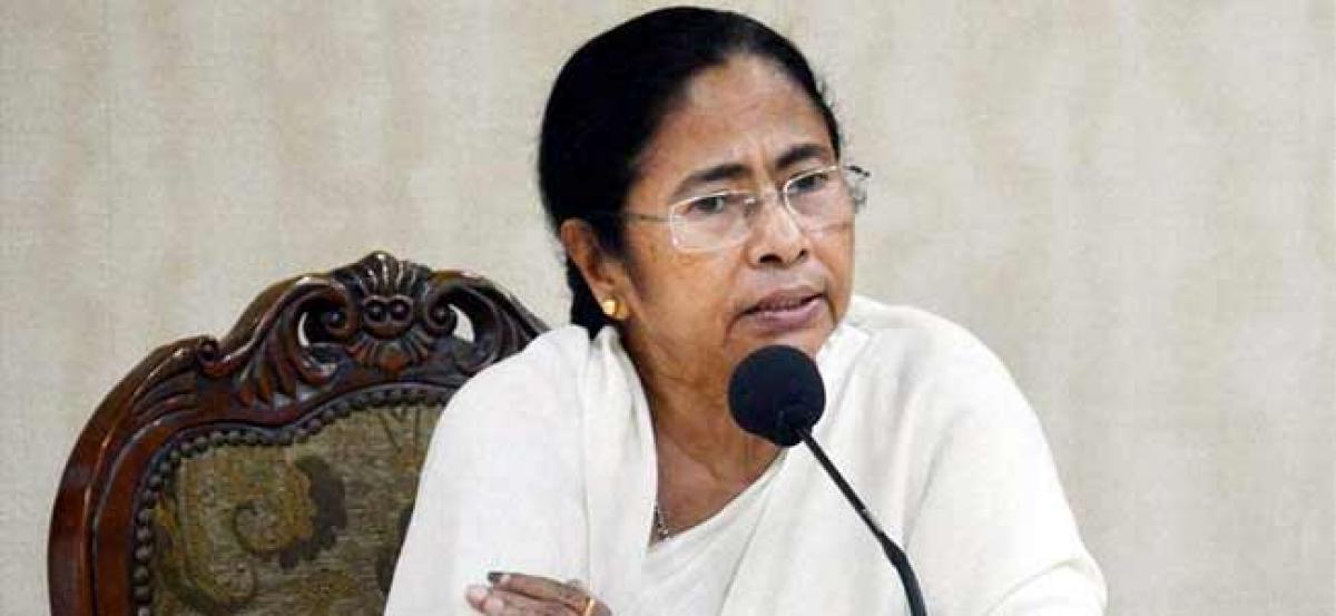 Mamata announces ex-gratia for Murshidabad victims kin