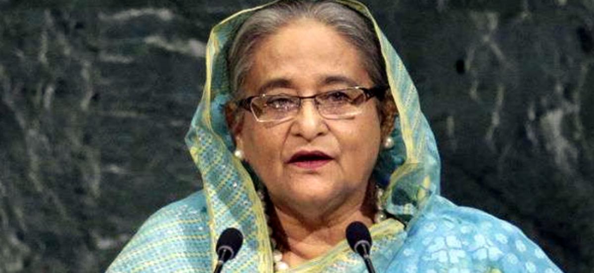 Bangladesh PM Sheikh Hasina urges UN-supervised safe zones for Myanmars Rohingya Muslims