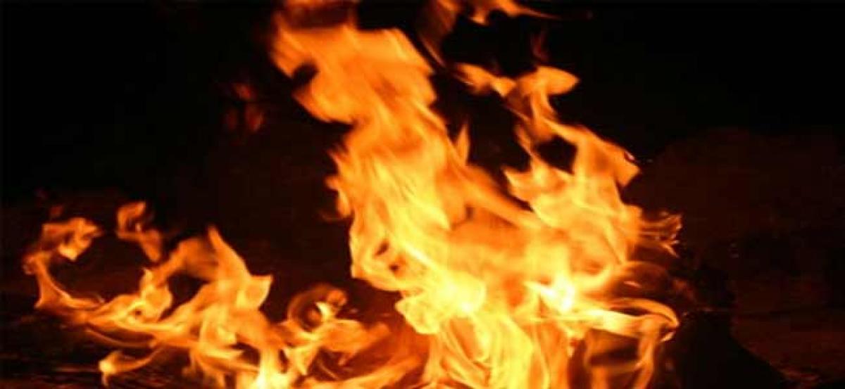 16 scrap godowns gutted in fire in Bhiwandi