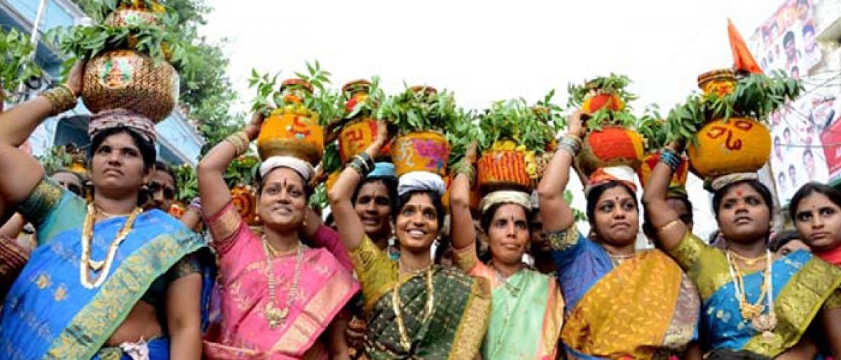Telangana gears up for Bonalu festival