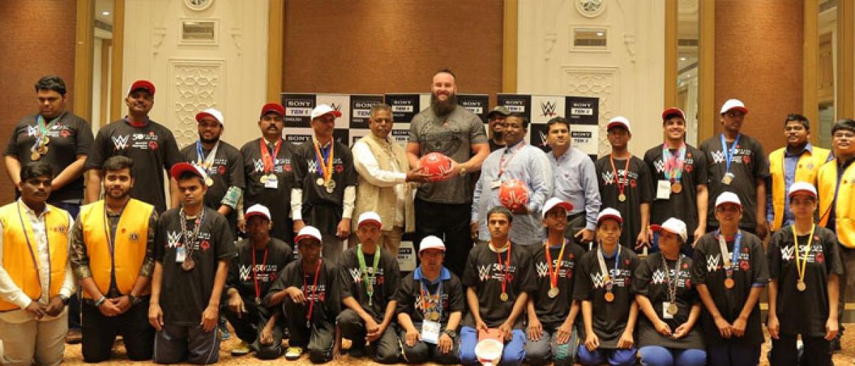 Monster Braun Strowman spreads smiles in Hyderabad