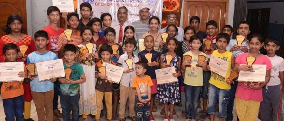 Nisha, Varun win Brilliant Trophy chess tournament titles