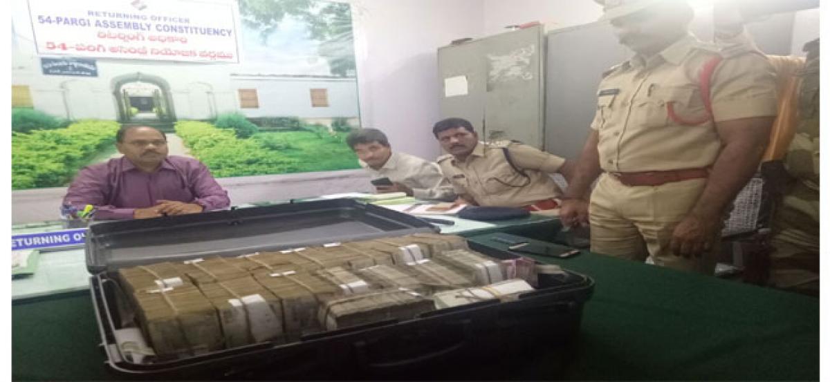 Cops seize Rs 3 crore cash