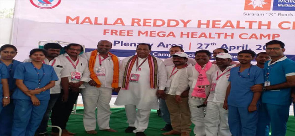 Malla Reddy Medical College holds medical camp at plenary