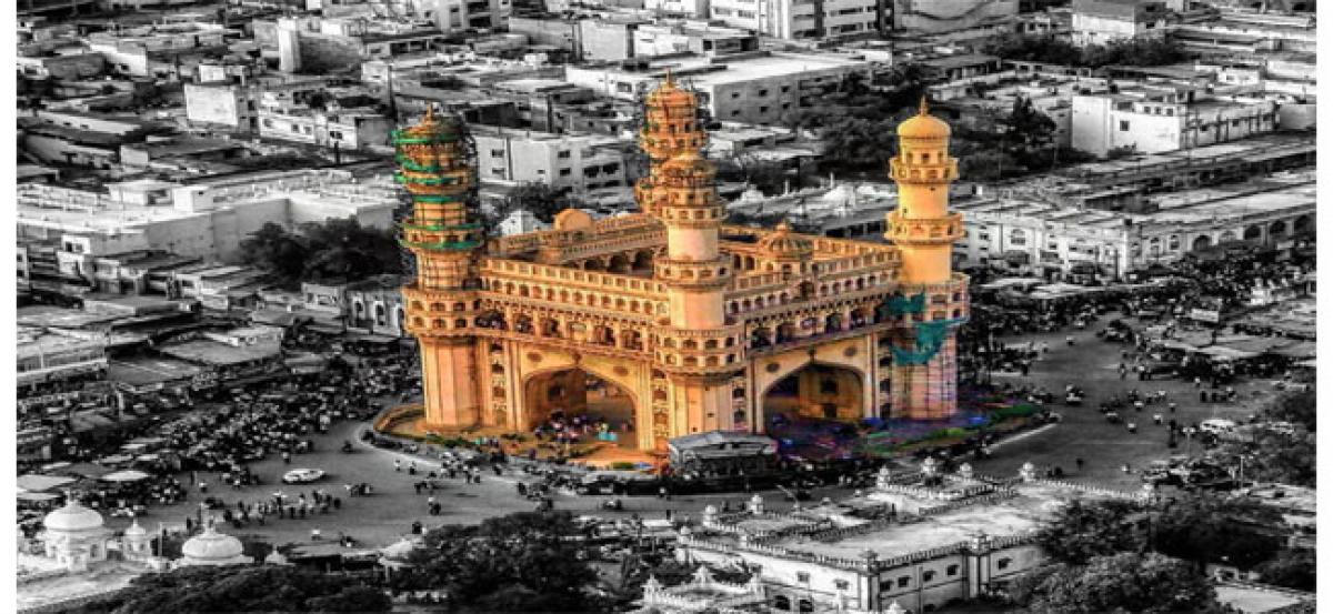 Centre declares Charminar as Special Swachh Iconic place