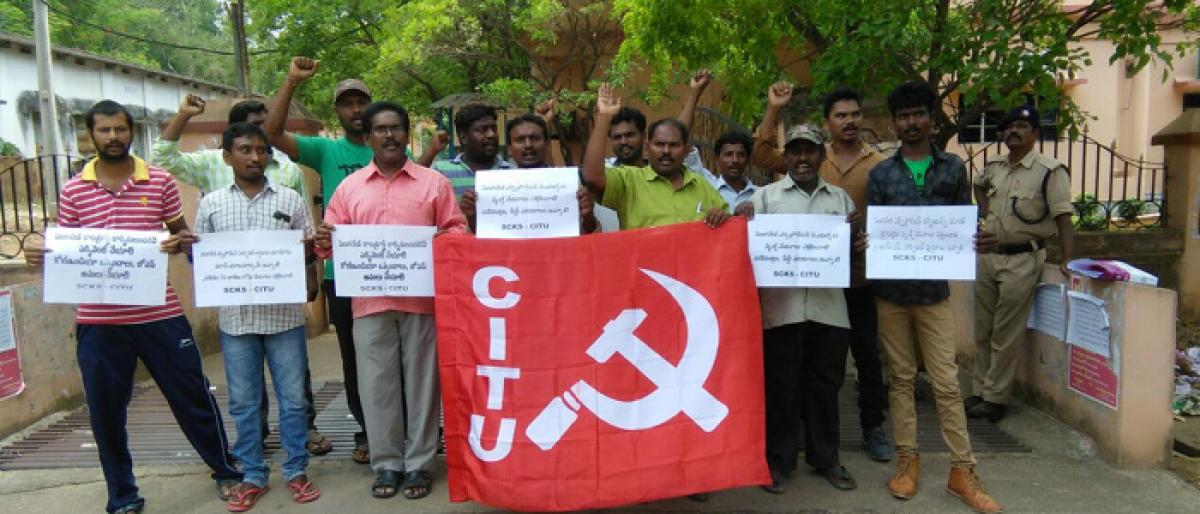 SCCL contract workers demand regularisation of services