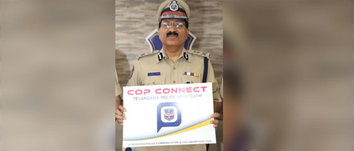 COP-Connect a la WhatsApp for state police