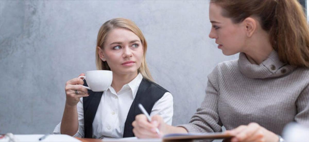 10 signs that your co-workers secretly hate you