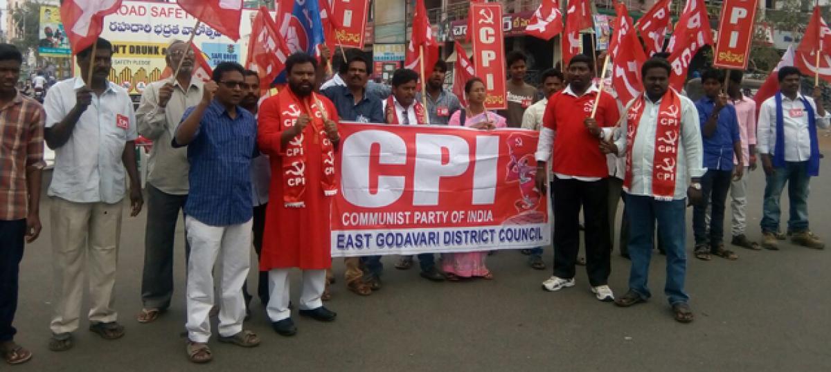 Traders participate in bandh