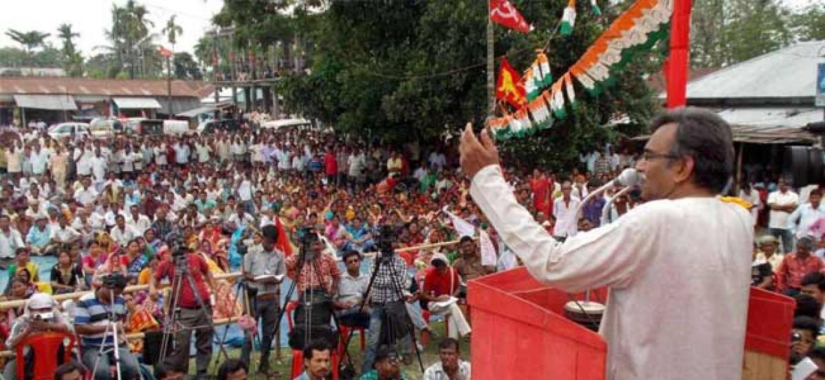 Desperate CPI(M) to induct fresh faces in Bengal, most leaders above 75 to be dropped from state committee