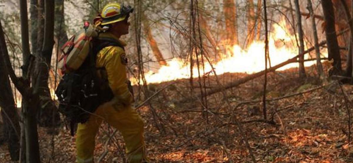 California fires: Death toll mounts to 33 dead