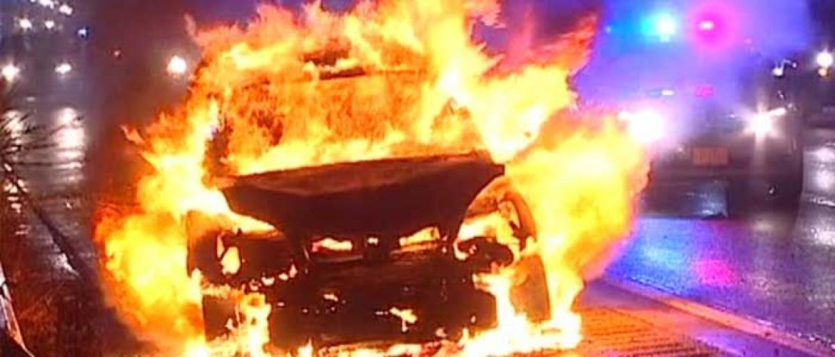 4 cars gutted in mishap