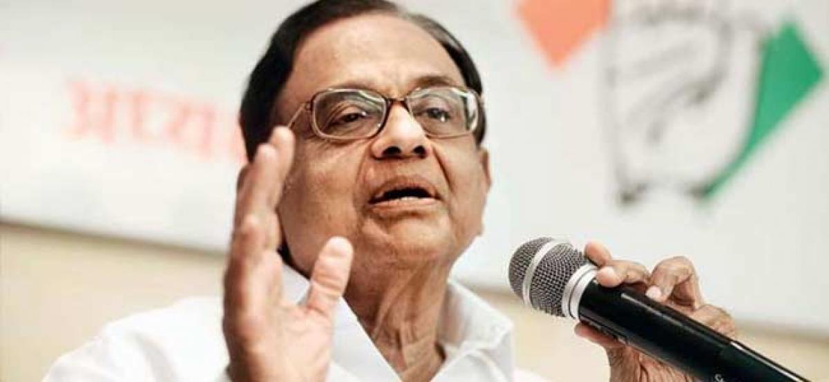 Chidambaram rubbishes charge against Shashi Tharoor as absurd