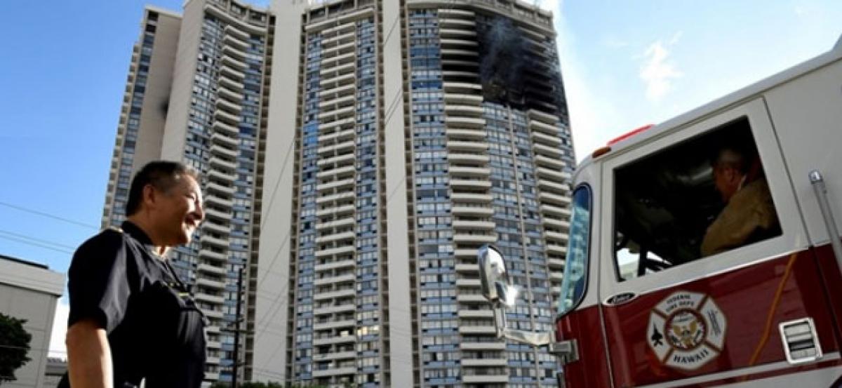 Honolulu: Fire in 36-story building kills three, injures five