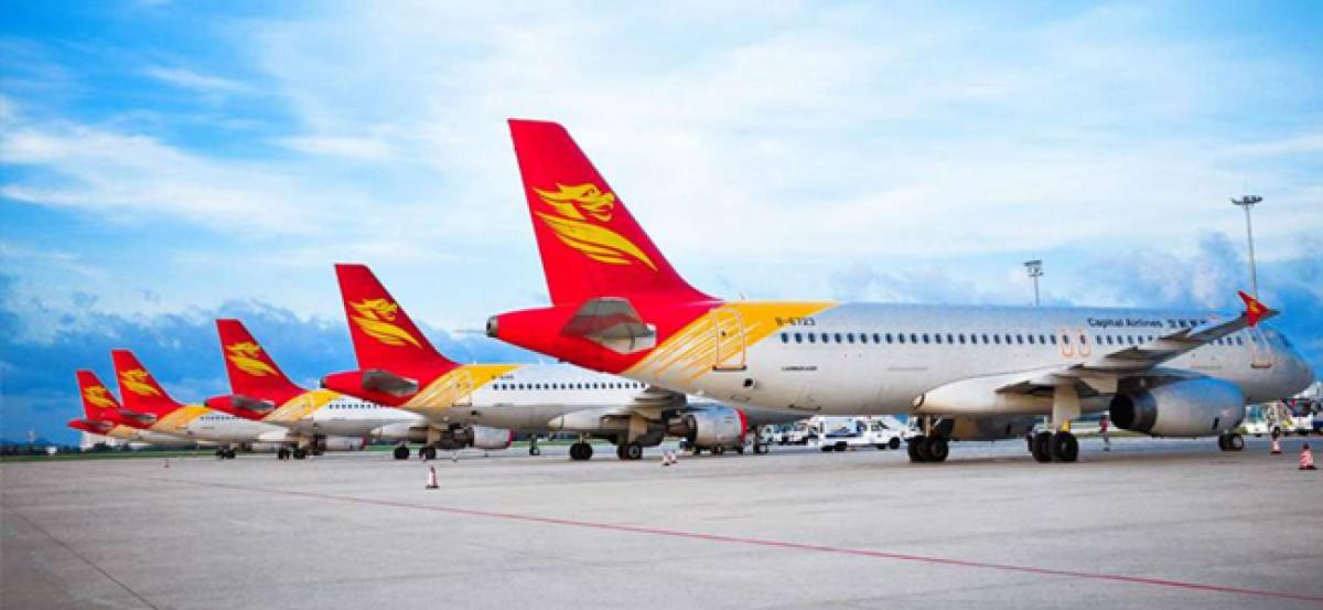 Capital Airlines flight turns around in China after cracks appear in window