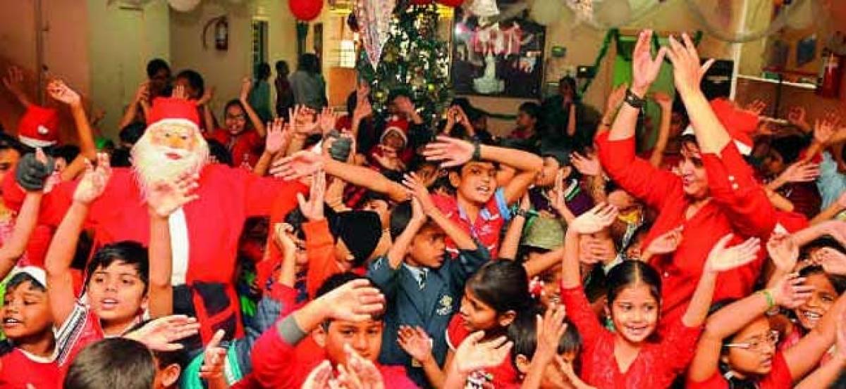 Telugus celebrate Christmas with religious fervour