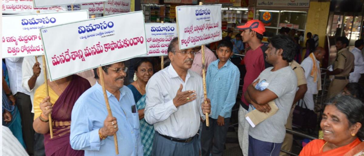 Campaign on cleanliness held at RTC bus station