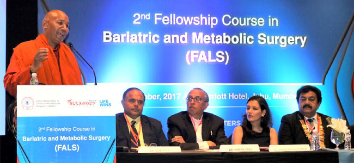 Cleveland Clinic presents superior outcome of bariatric surgery in diabetics @ FALS conference