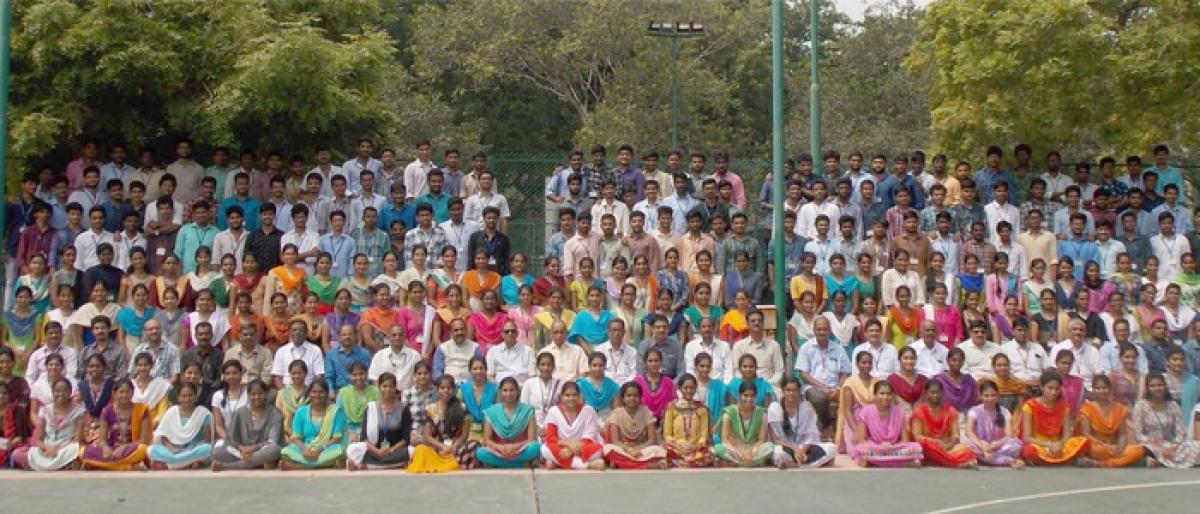 400 SRKR students selected in campus recruitment