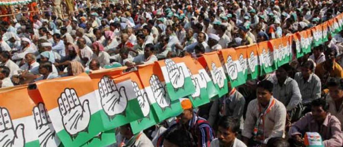 Congress gets slight edge in Karnataka civic polls