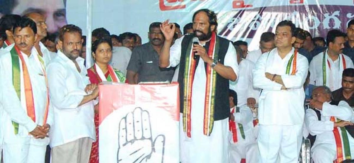 Congress promises empowerment of Tribals