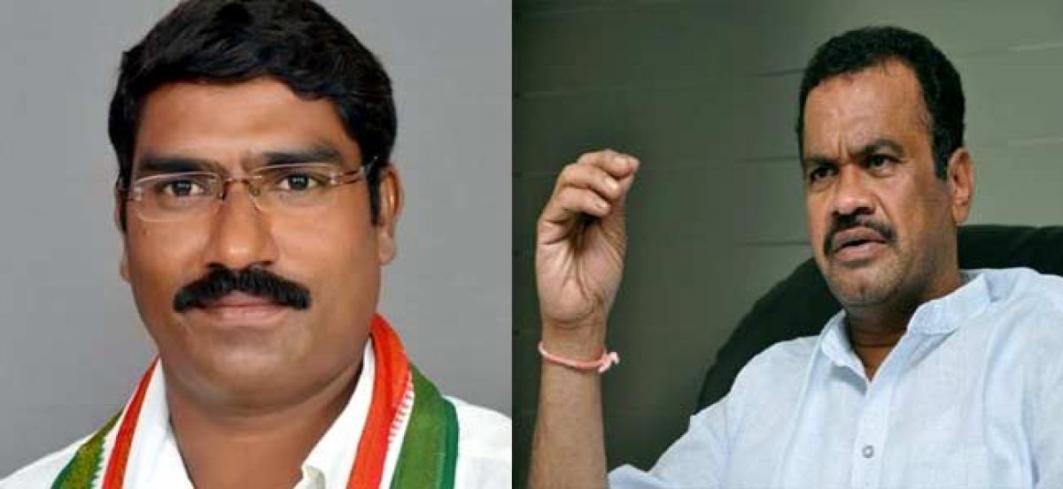 Restore rights of Komatireddy, Sampath as MLAs: Congress tells Guv