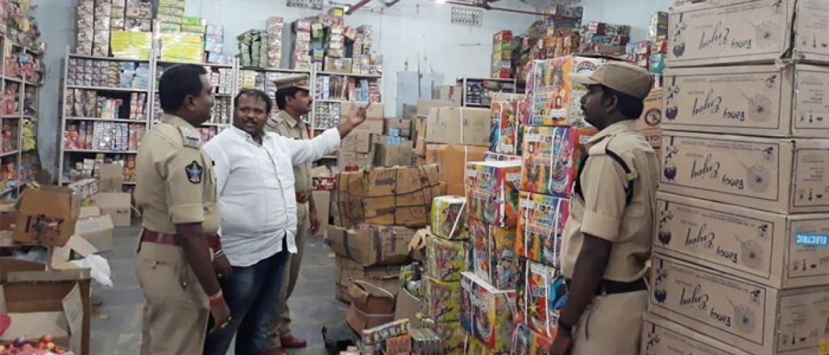 Illegal crackers worth 36.57 lakh seized in Guntur