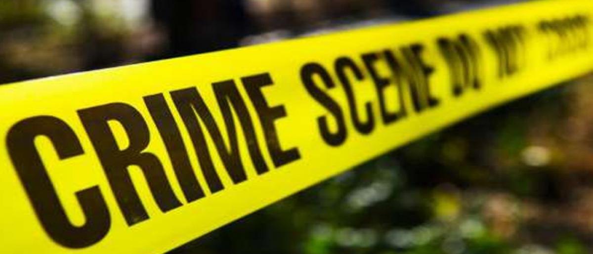 Body of minor girl found stuffed in trolley bag at roadside in delhi