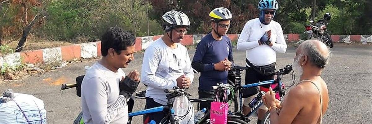 VSP staff on bicycle yatra to create awareness on physical fitness