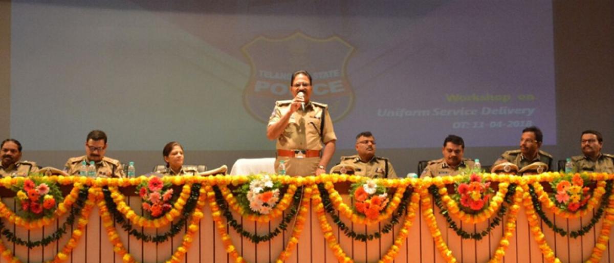 DGP gives tips to subordinates on friendly policing