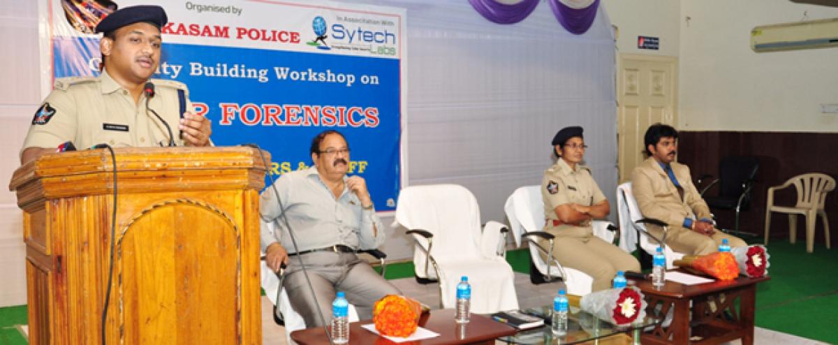 Cops should hone skills to probe cyber crimes