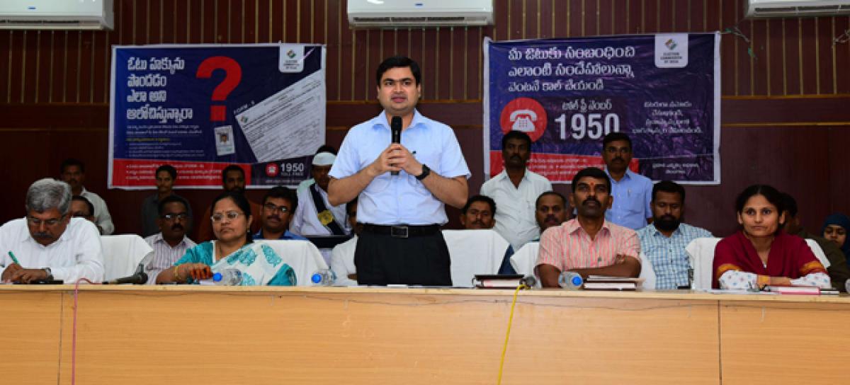 Enrol youth in voters list: Karimnagar Collector