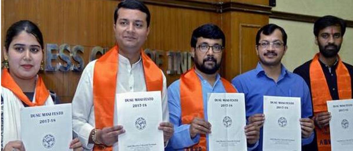 ABVP promises One course, one fee in manifesto