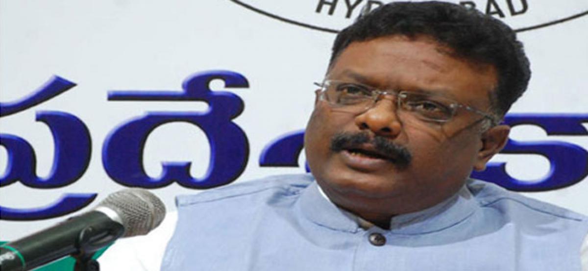 KCR has hidden political agenda behind Telugu Mahasabha: Congress