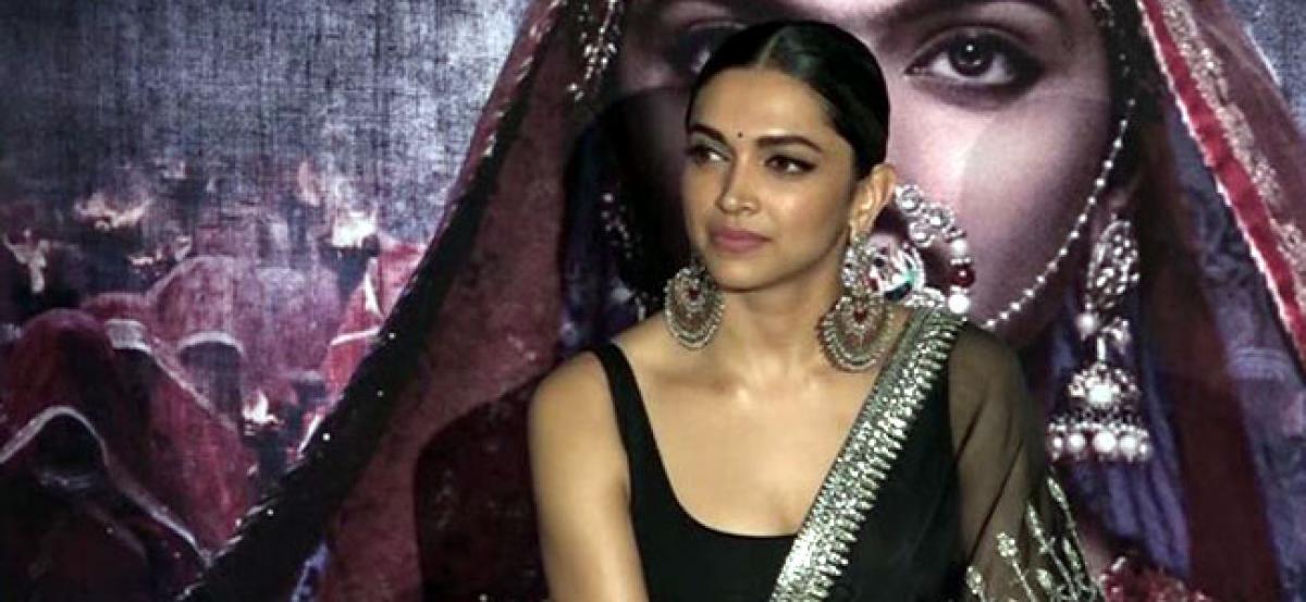 Im comfortable with my pay: Deepika Padukone