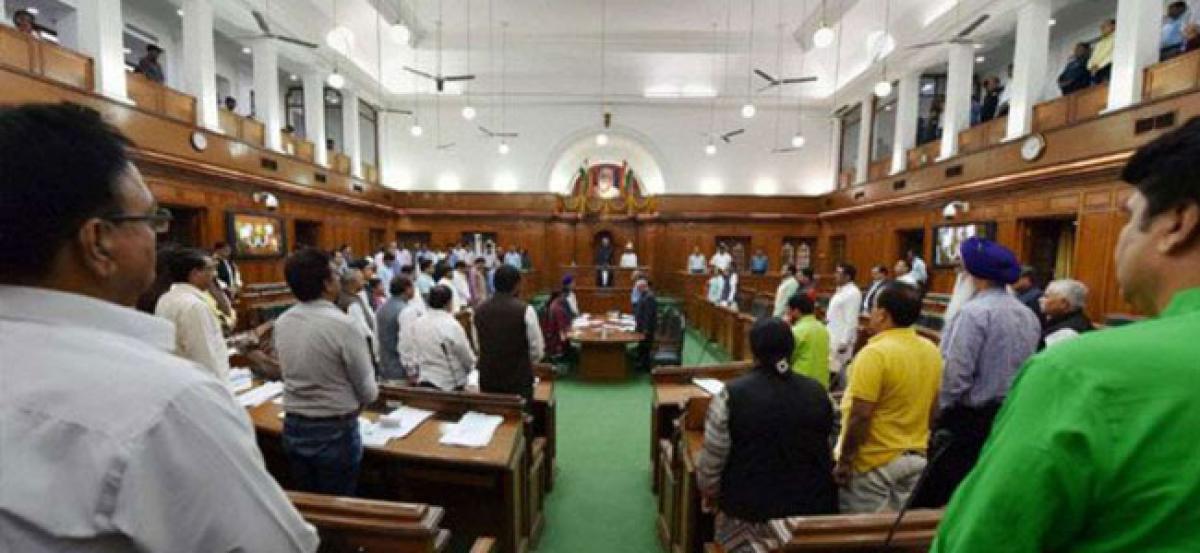 Delhi Assembly Question: Speaker adjourns House for officers declining reply