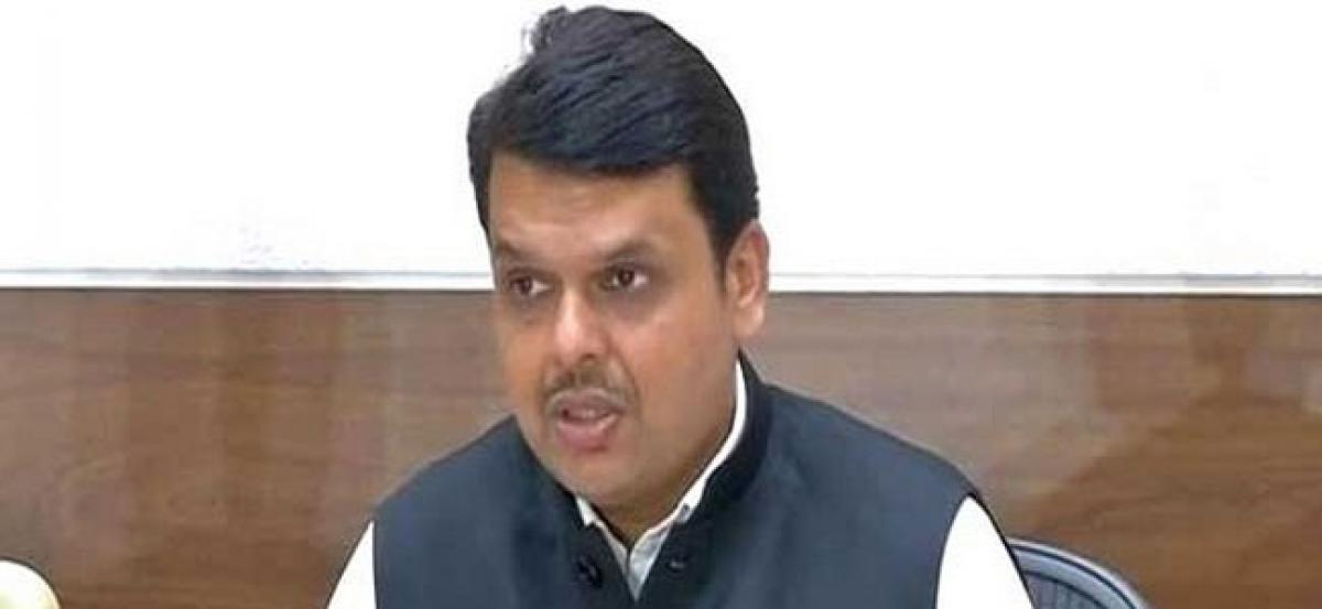 Ask banks to expedite process of distributing crop loans: Fadnavis to Centre