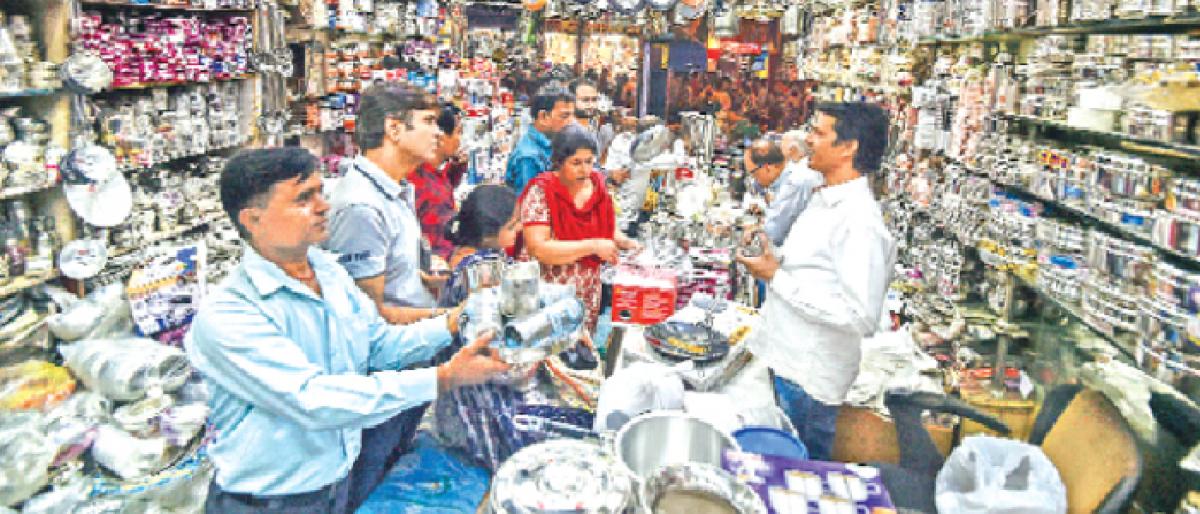 Dhanteras shopping creates gridlock
