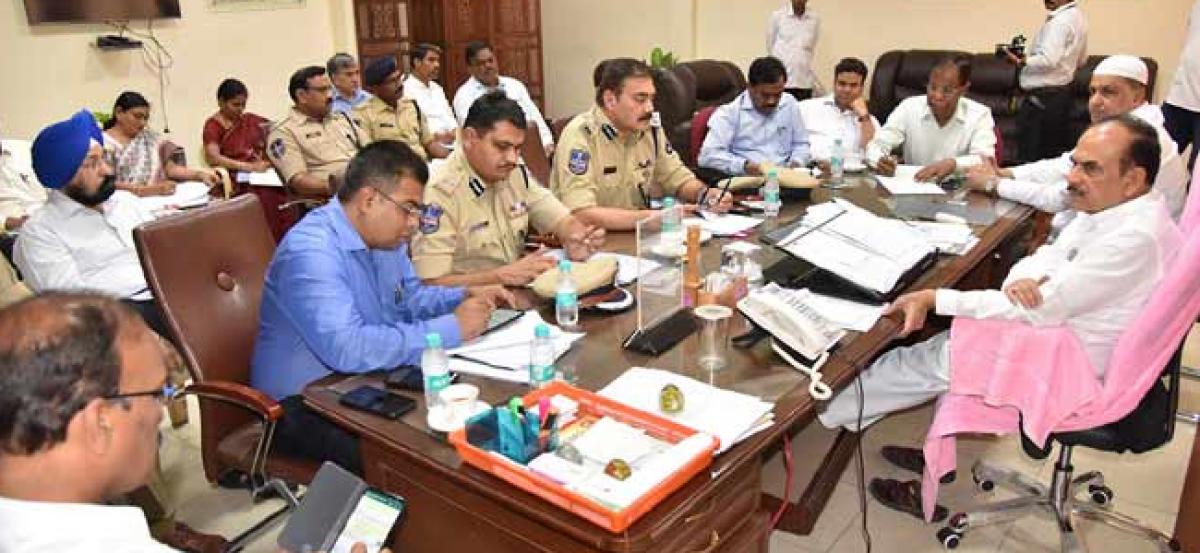 Dy CM holds review meeting on Dharani website