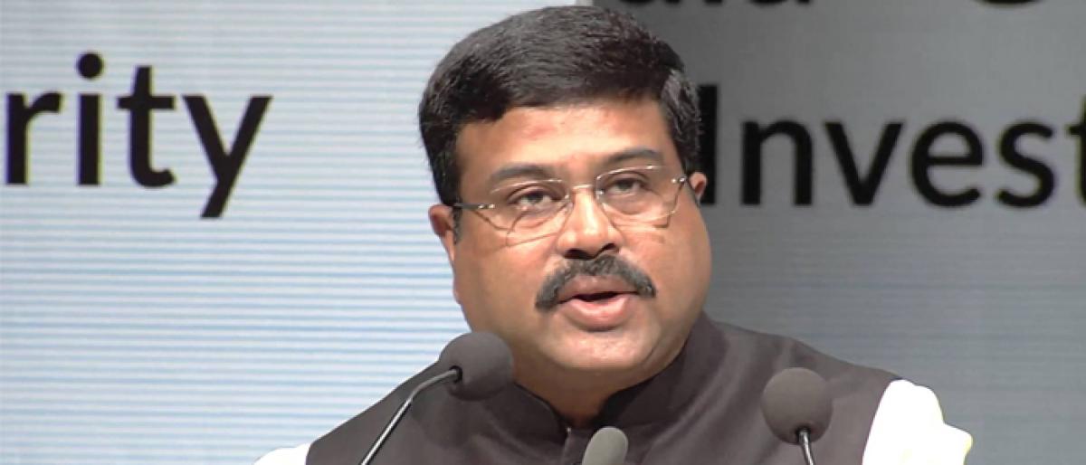 India, other nations to benefit from U.S. waiver on Iran oil buys: Dharmendra Pradhan