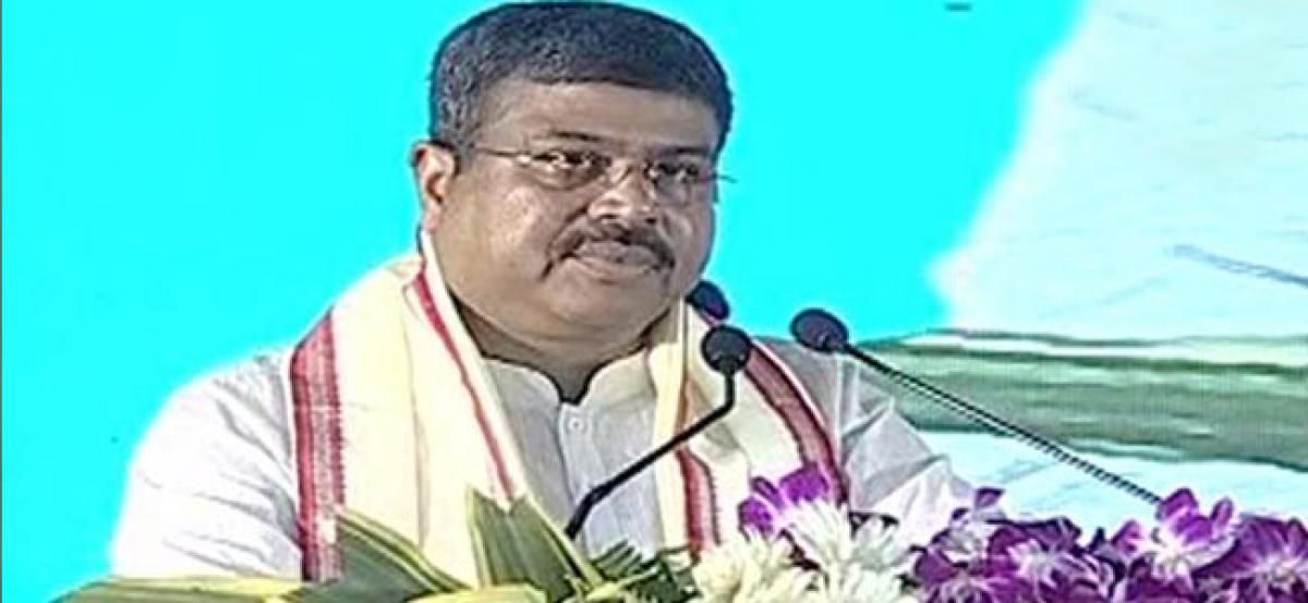 Dharmendra Pradhan launches Odishas first PNG supply in Bhubaneswar