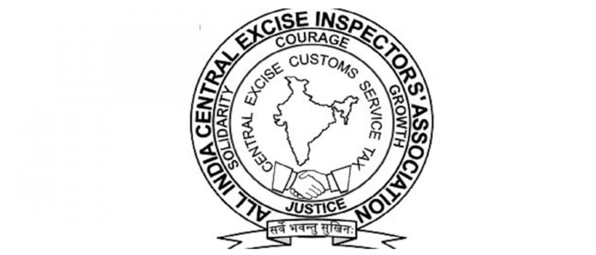 Central Excise staff union stages stir