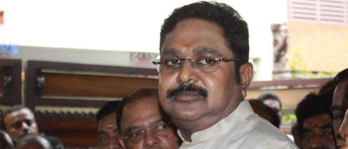 Dhinakaran, disqualified MLAs meet Sasikala