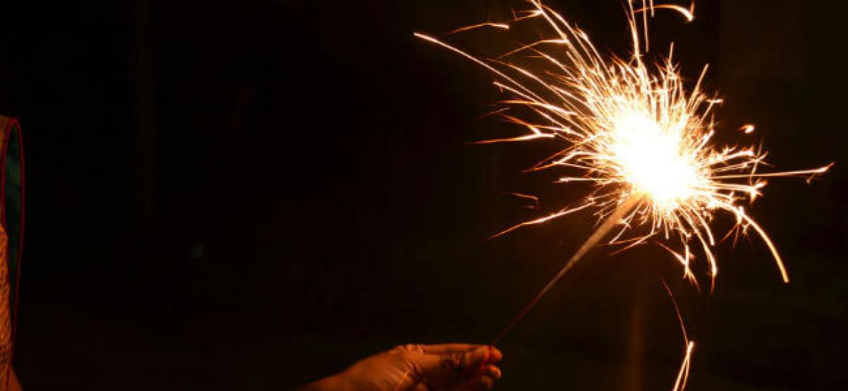 Heres how you can have a safe and healthy Diwali