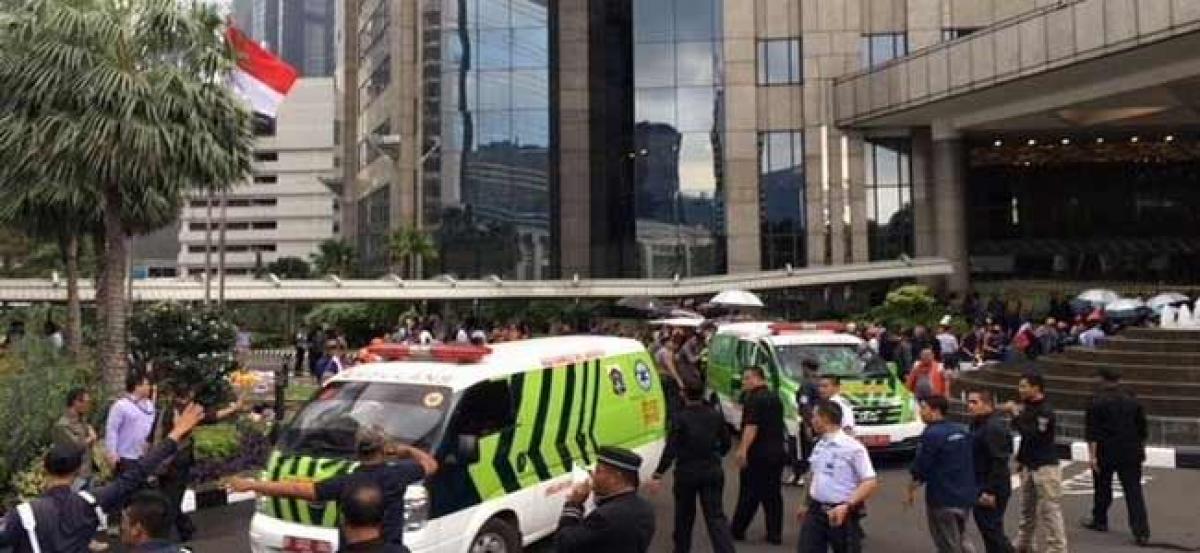 Dozens injured in Indonesias Stock Exchange floor collapse