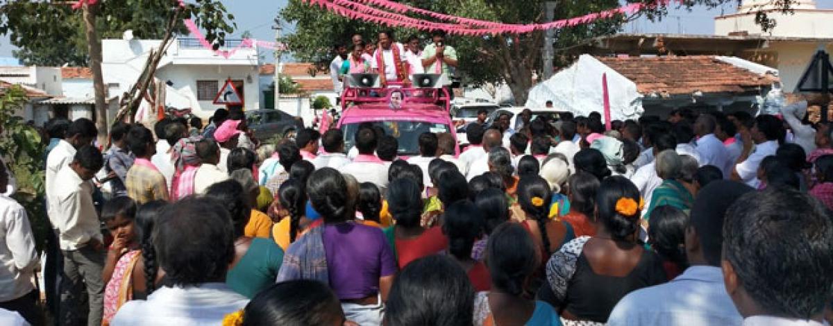 Laxma Reddy receives grand welcome