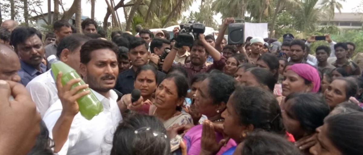 Jagan assures masses to solve drinking water problem