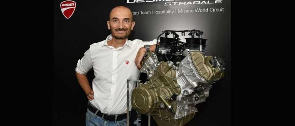 Ducati Desmosedici Stradale V4 engine unveiled