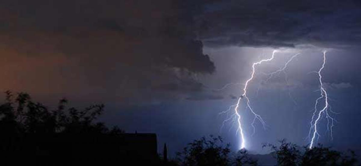 Lightning strike alert for Vishakapatnam, East Godavari