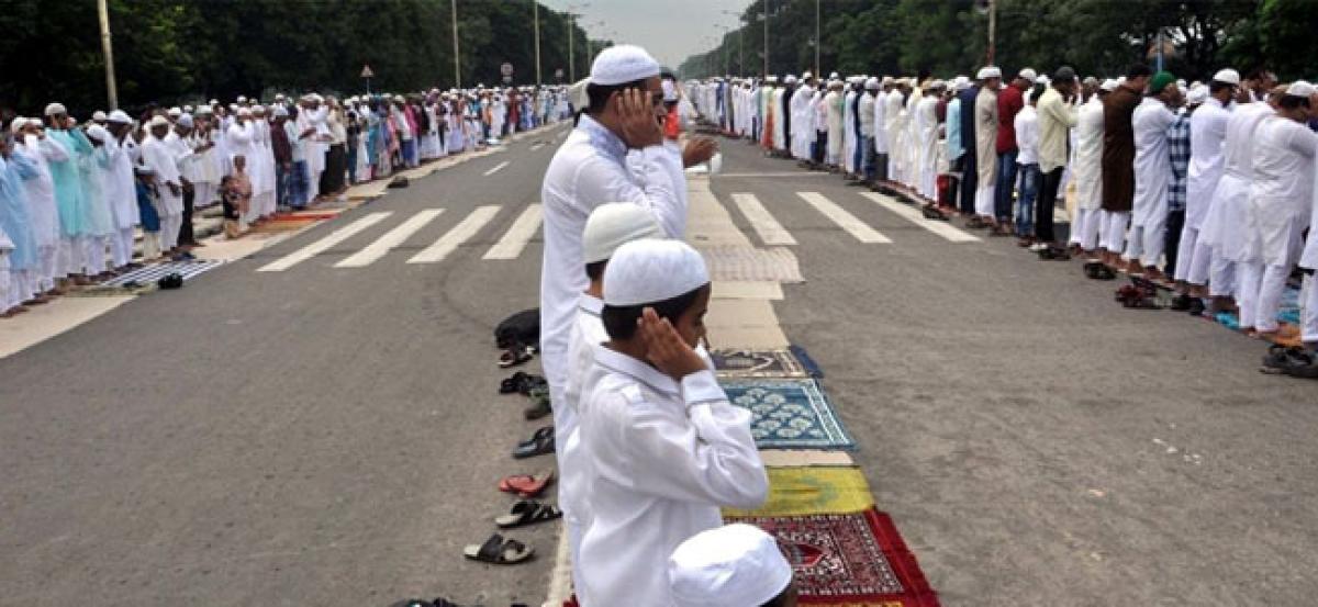 Kolkata Police trying to find the miscreants behind the fake notification declaring Eid holidays